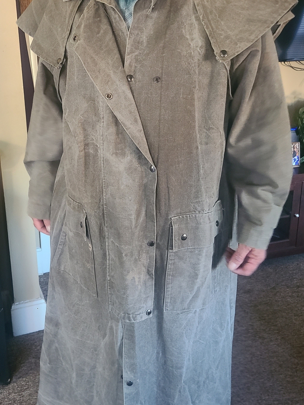 Mens XL Duster Bt Australian Trading CO.